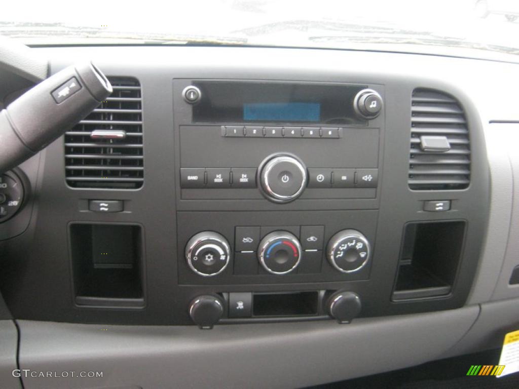 2011 Silverado 1500 Regular Cab - Summit White / Dark Titanium photo #9