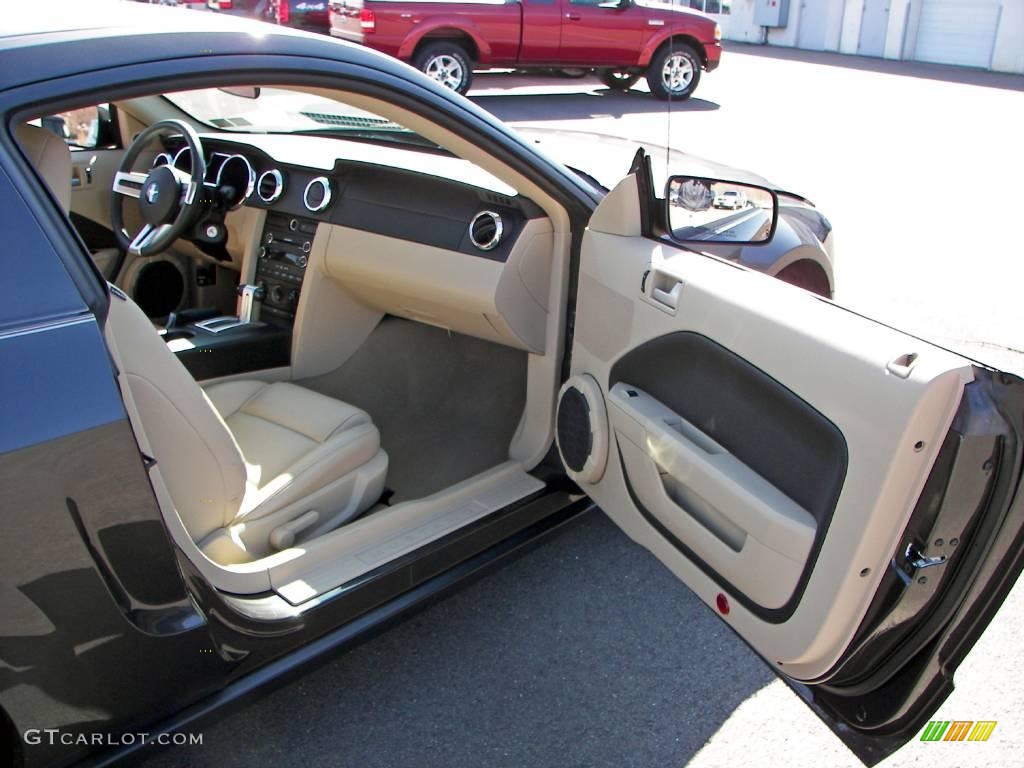 2008 Mustang V6 Premium Coupe - Alloy Metallic / Medium Parchment photo #15