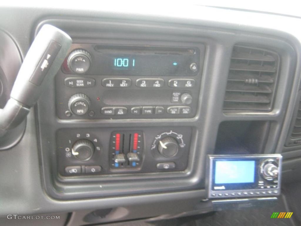 2005 Silverado 1500 LS Regular Cab - Black / Dark Charcoal photo #9