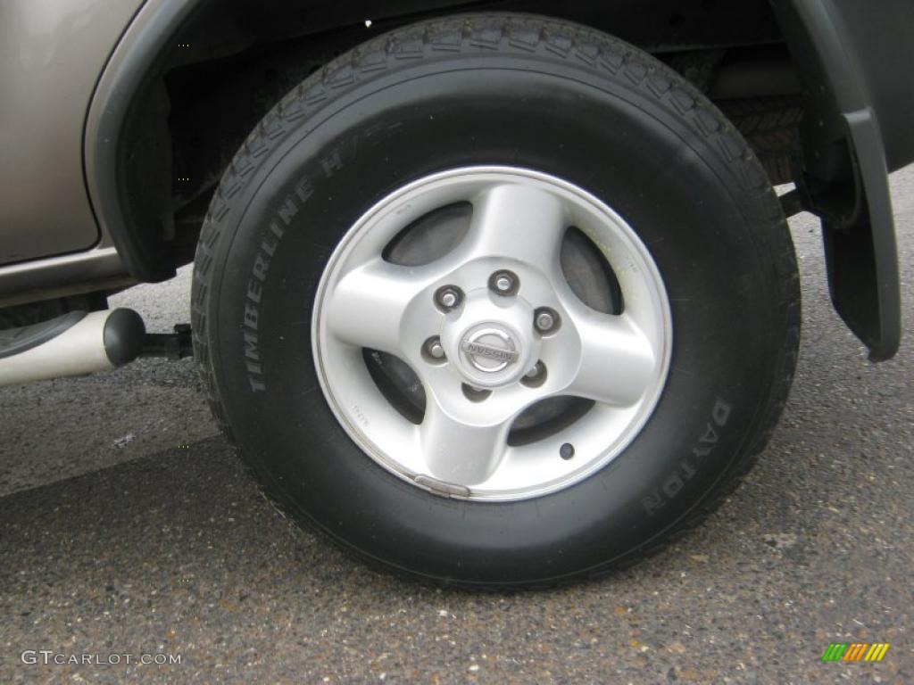 2003 Nissan Xterra XE V6 Wheel Photos