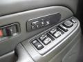 Dark Charcoal Controls Photo for 2005 Chevrolet Silverado 3500 #47255816