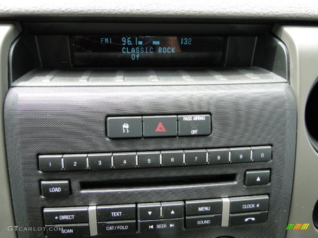 2009 Ford F150 XL SuperCab Controls Photo #47257610