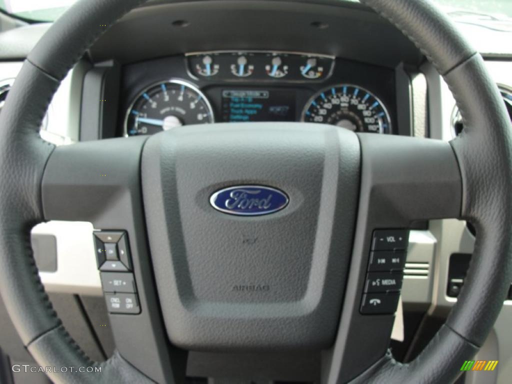 2011 F150 Lariat SuperCrew - Dark Blue Pearl Metallic / Black photo #33