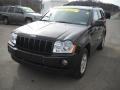 2005 Black Jeep Grand Cherokee Laredo 4x4  photo #18