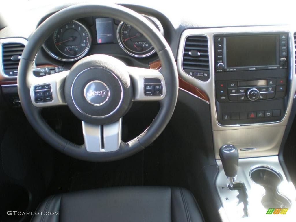 2011 Jeep Grand Cherokee Limited 4x4 Black Dashboard Photo #47258924