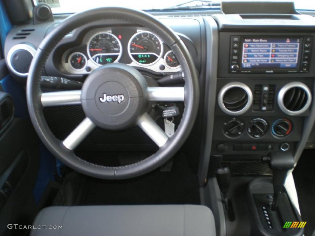 2010 Wrangler Unlimited Sahara 4x4 - Surf Blue Pearl / Dark Slate Gray/Medium Slate Gray photo #11