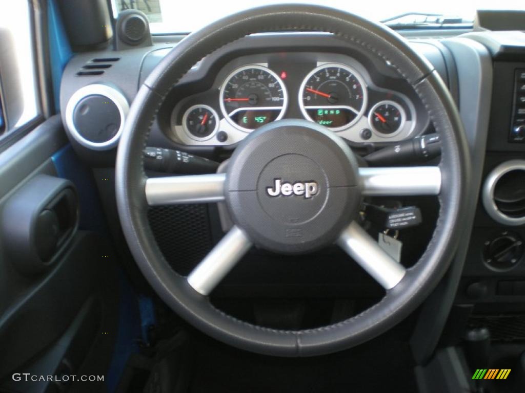 2010 Wrangler Unlimited Sahara 4x4 - Surf Blue Pearl / Dark Slate Gray/Medium Slate Gray photo #12