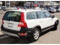 Ice White - XC70 AWD Photo No. 6