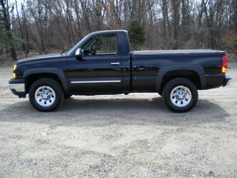 2006 Chevrolet Silverado 1500 LS Regular Cab Data, Info and Specs