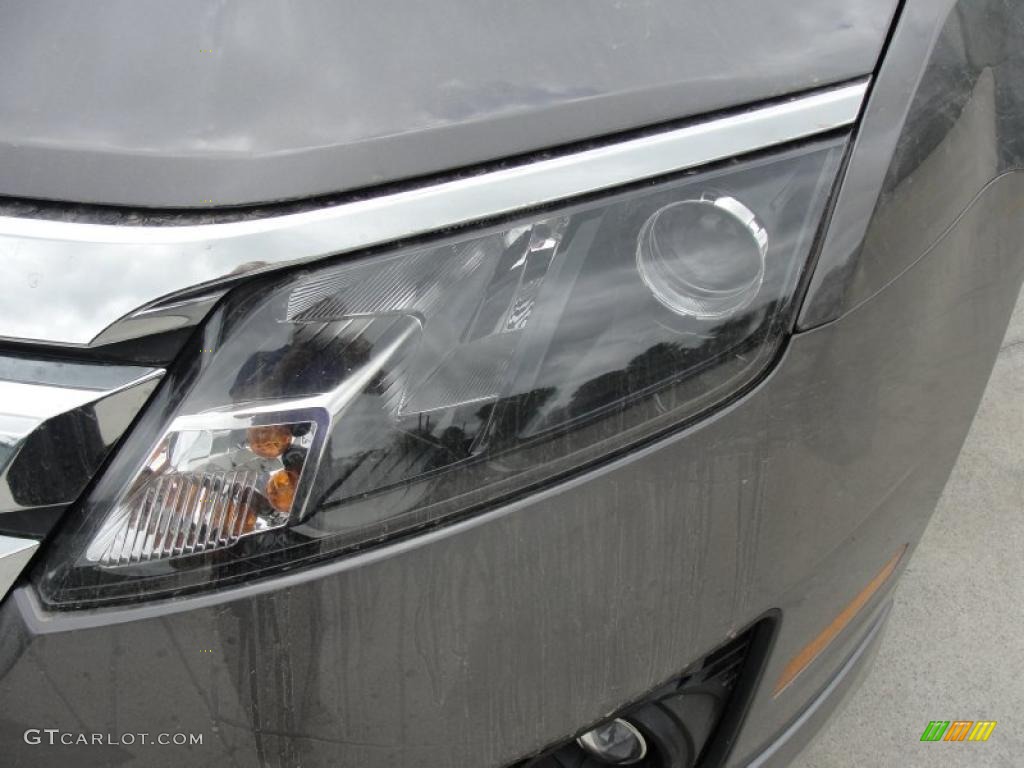 2011 Fusion SE - Sterling Grey Metallic / Charcoal Black photo #9