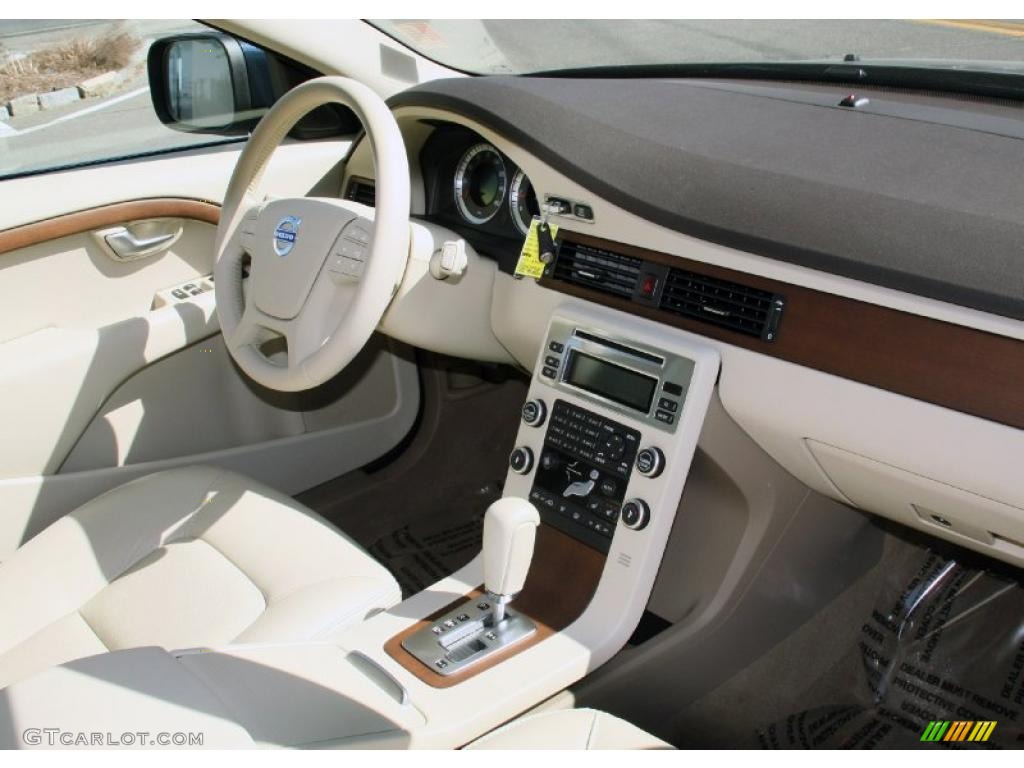 2010 XC70 3.2 AWD - Caspian Blue Metallic / Sandstone photo #9