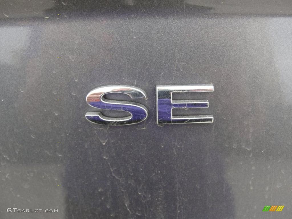 2011 Fusion SE - Sterling Grey Metallic / Charcoal Black photo #16