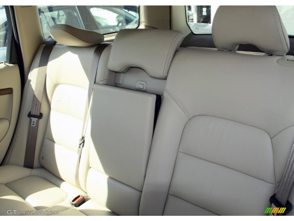 2010 XC70 3.2 AWD - Caspian Blue Metallic / Sandstone photo #13