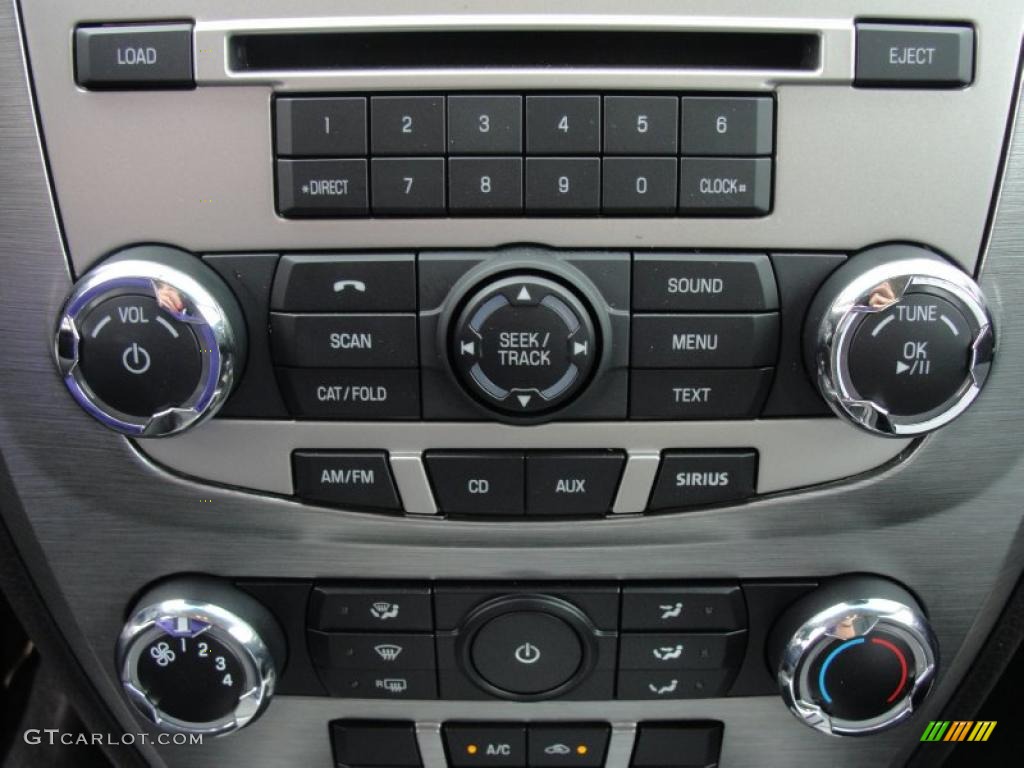 2011 Fusion SE - Sterling Grey Metallic / Charcoal Black photo #29
