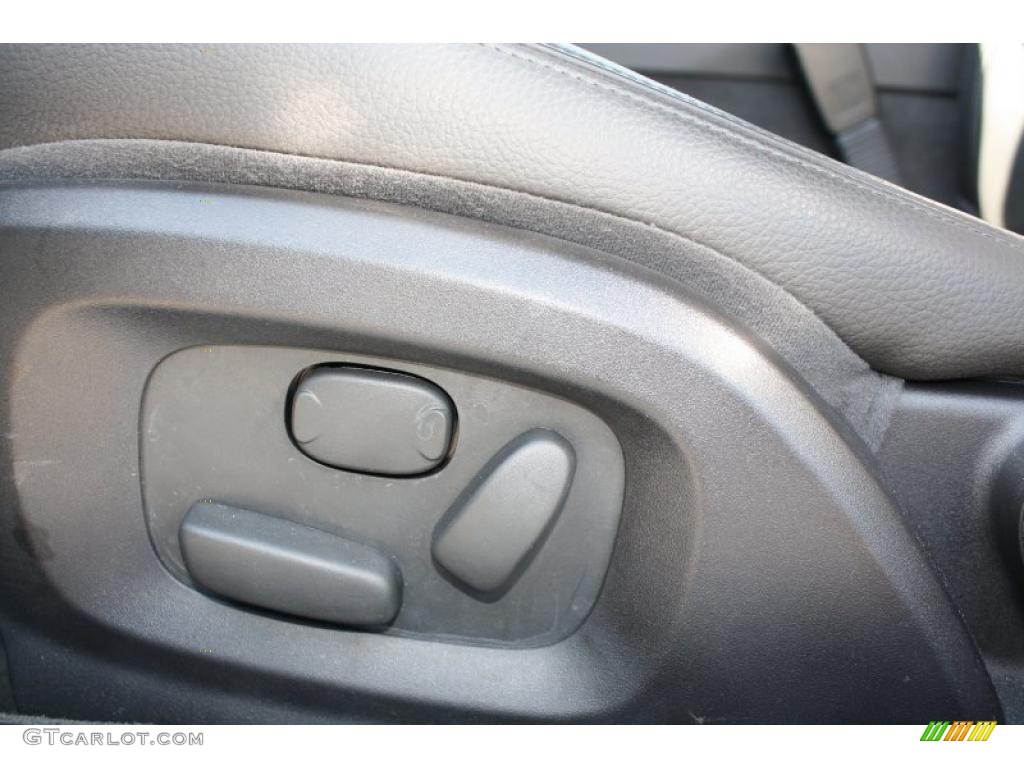 2010 Jaguar XF Premium Sport Sedan Controls Photo #47261009