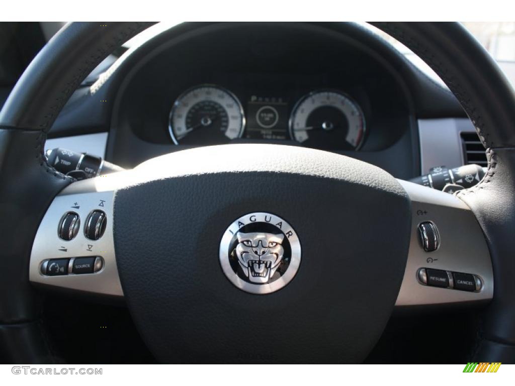 2010 Jaguar XF Premium Sport Sedan Controls Photo #47261024