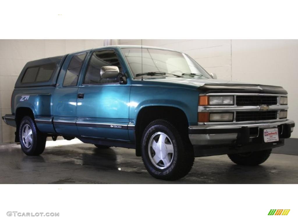 1994 C/K K1500 Z71 Extended Cab 4x4 - Light Quasar Blue Metallic / Gray photo #1