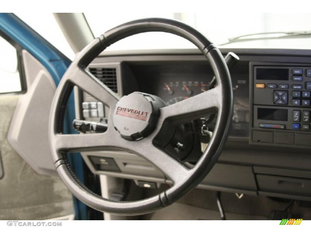 1994 C/K K1500 Z71 Extended Cab 4x4 - Light Quasar Blue Metallic / Gray photo #9