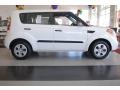 2011 Clear White Kia Soul 1.6  photo #7