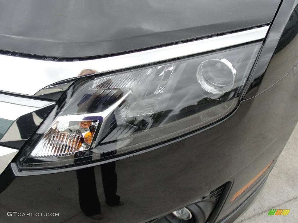 2011 Fusion SE - Tuxedo Black Metallic / Charcoal Black photo #9