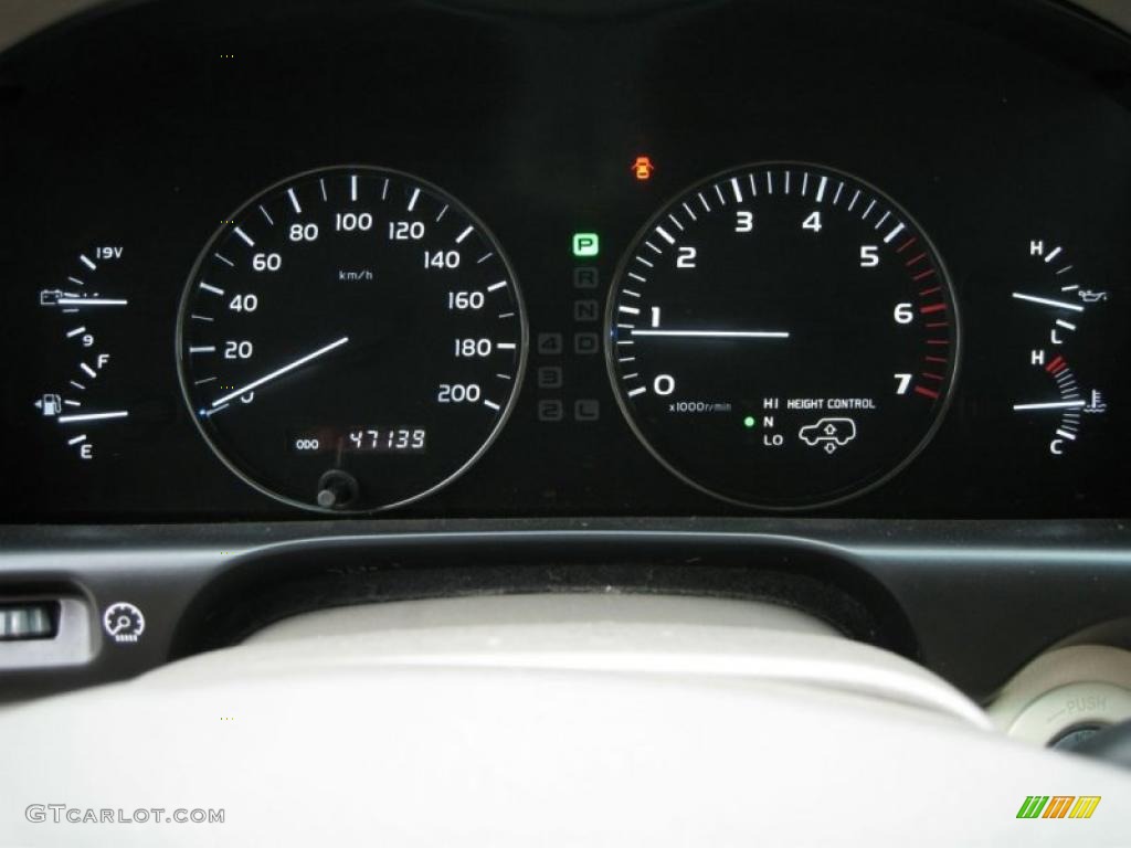2006 Lexus LX 470 Gauges Photo #47261600