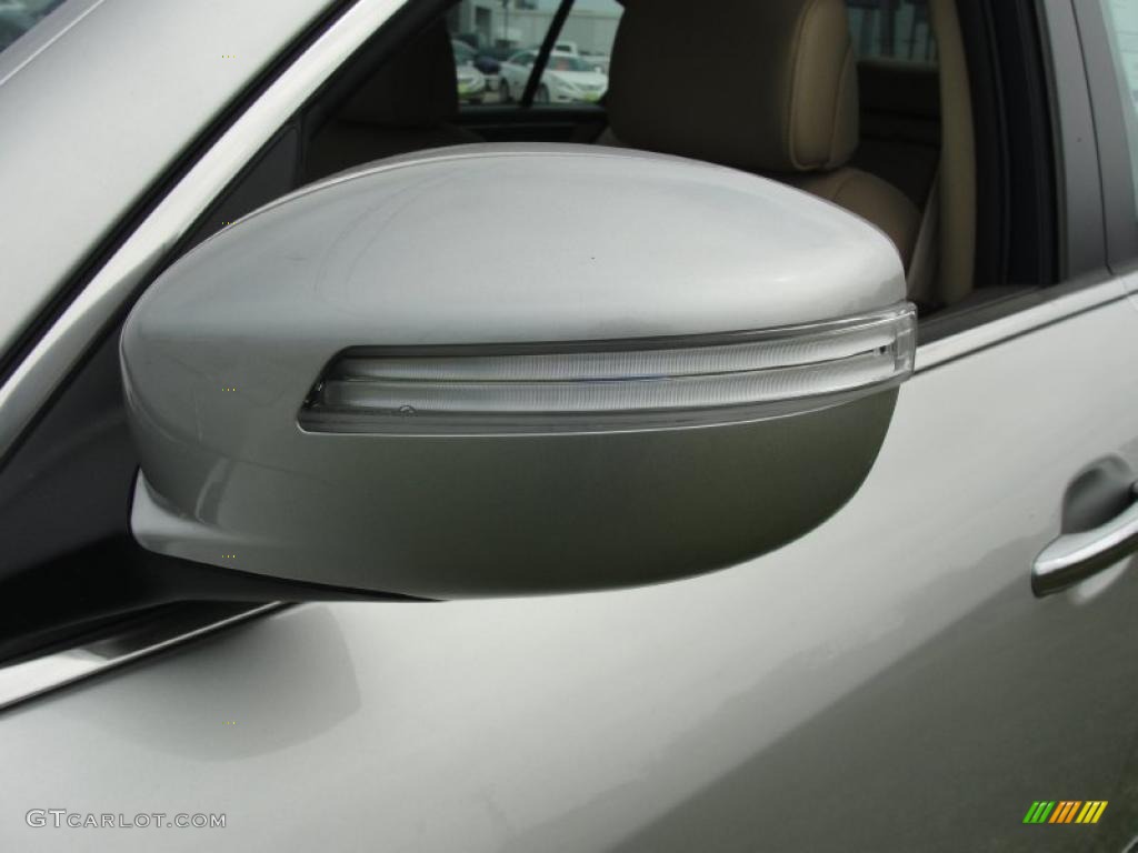 2011 Genesis 4.6 Sedan - Platinum Metallic / Cashmere photo #12