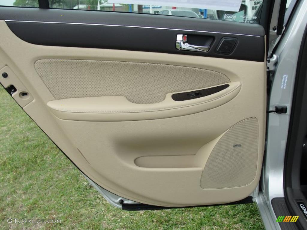 2011 Hyundai Genesis 4.6 Sedan Cashmere Door Panel Photo #47262236