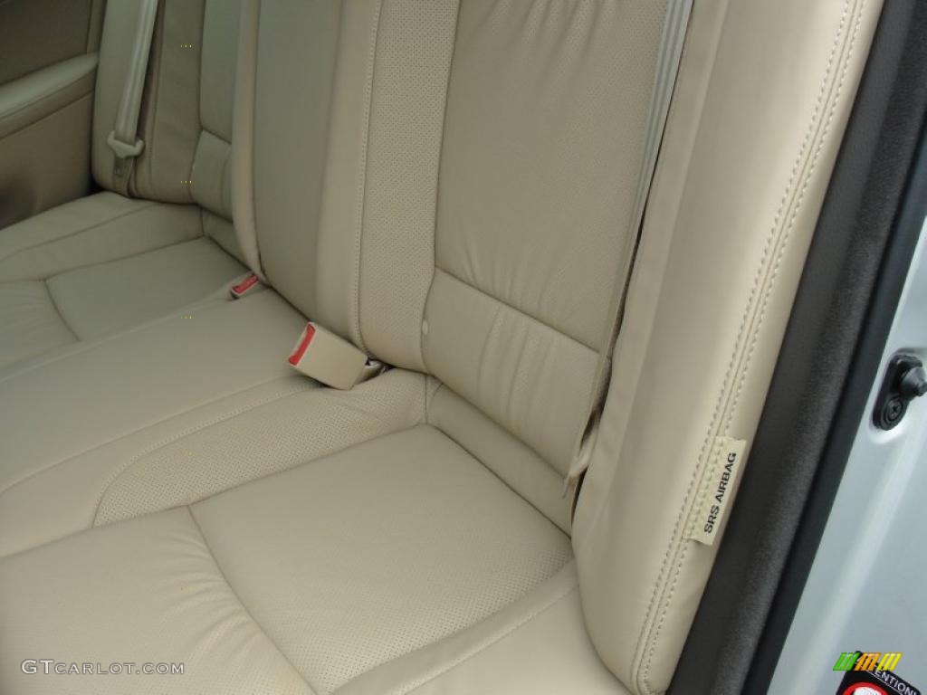 Cashmere Interior 2011 Hyundai Genesis 4.6 Sedan Photo #47262248