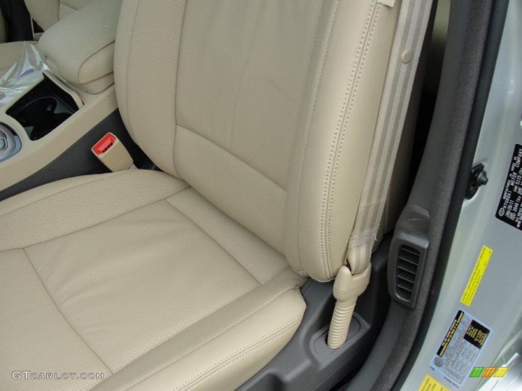 Cashmere Interior 2011 Hyundai Genesis 4.6 Sedan Photo #47262314