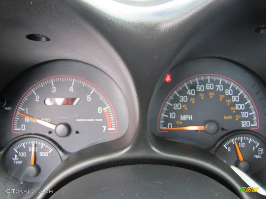 2005 Pontiac Grand Am SE Sedan Gauges Photo #47262590
