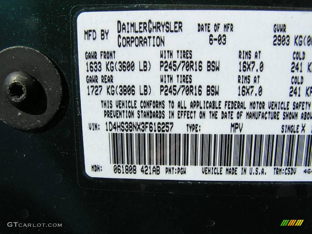 2003 Durango SXT 4x4 - Timberline Green Pearlcoat / Dark Slate Gray photo #17