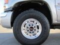 2007 GMC Sierra 2500HD SLE Crew Cab 4x4 Wheel and Tire Photo