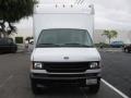 2002 Oxford White Ford E Series Cutaway E450 Commercial Cargo Van  photo #2