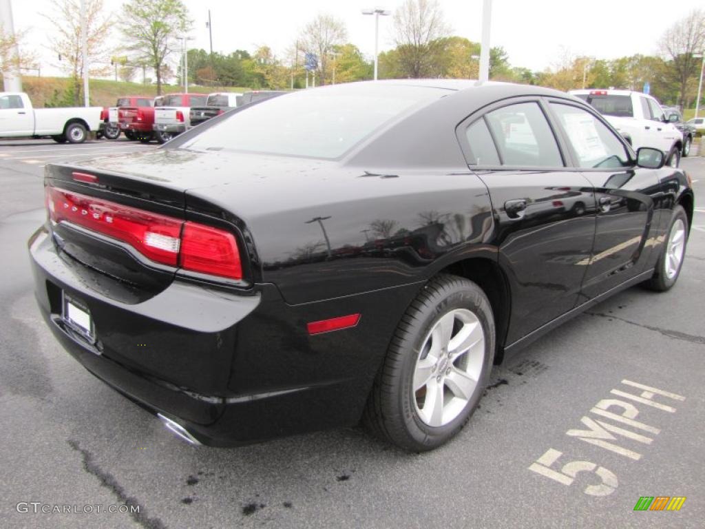 Brilliant Black Crystal Pearl 2011 Dodge Charger SE Exterior Photo #47267261