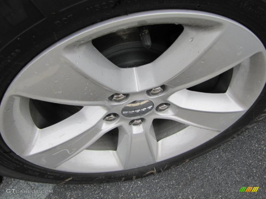 2011 Dodge Charger SE Wheel Photo #47267297