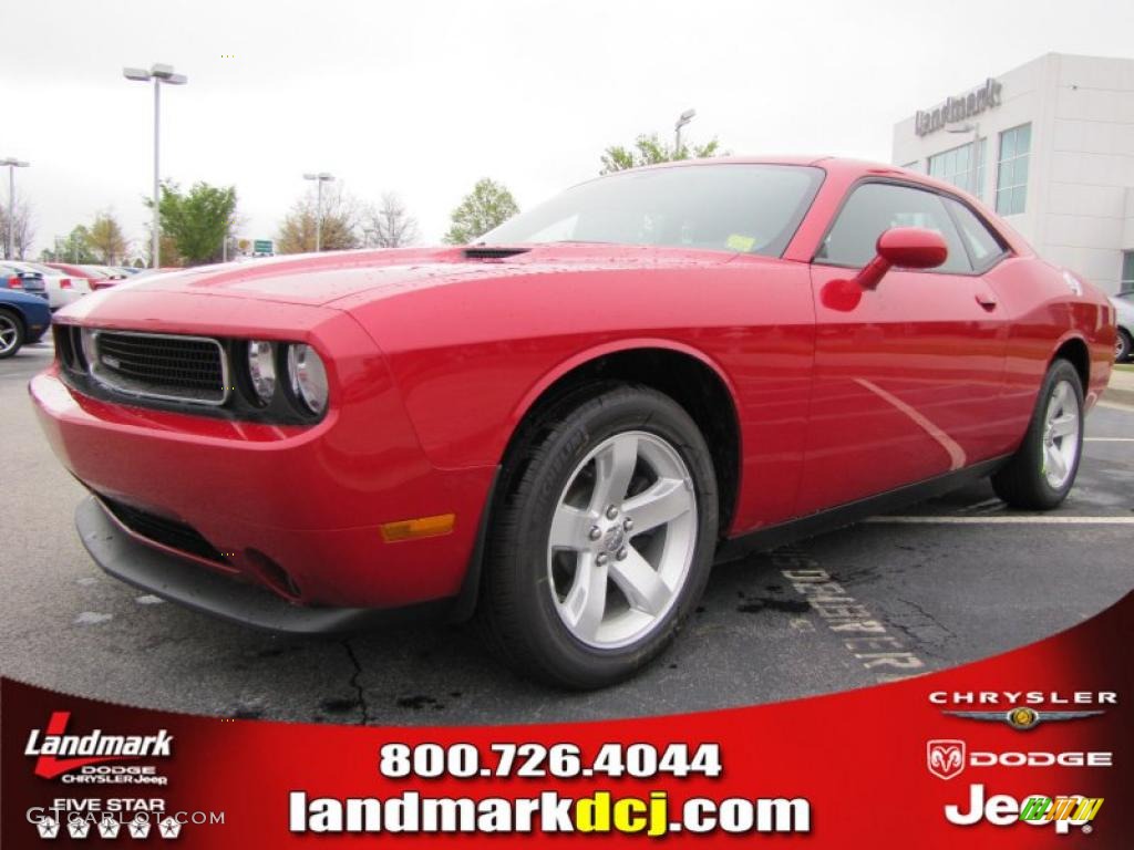 2011 Challenger SE - Redline 3-Coat Pearl / Dark Slate Gray photo #1