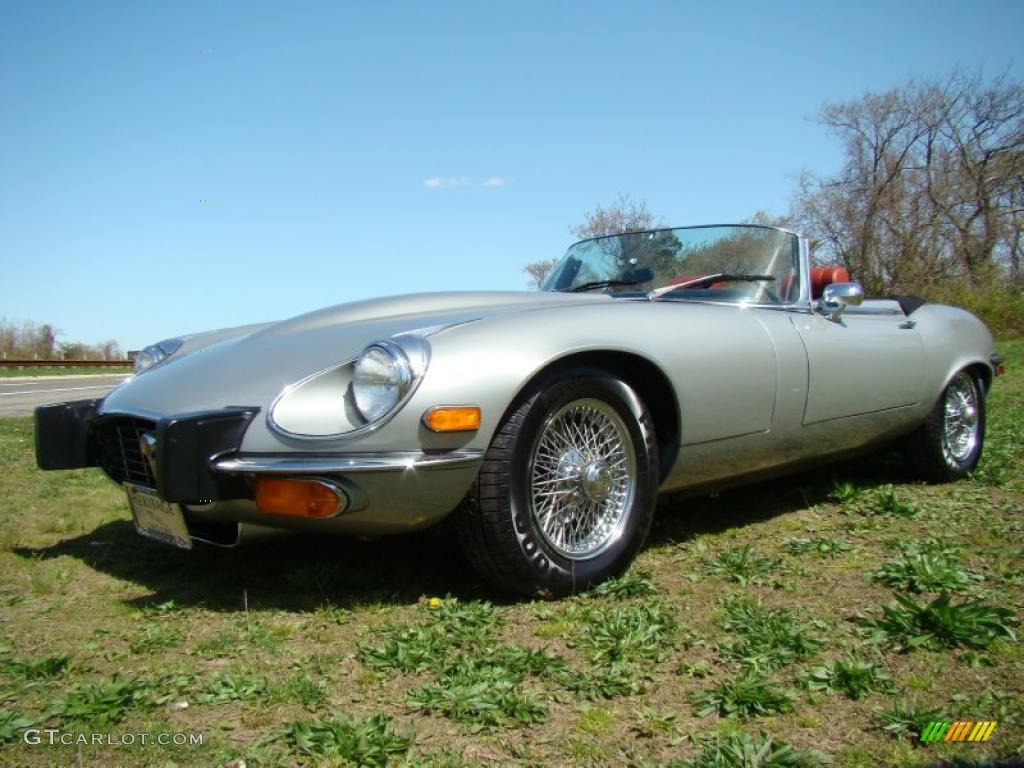 Silver Grey Metallic 1974 Jaguar XKE Series III Exterior Photo #47268083