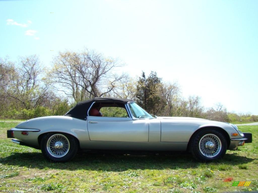 Silver Grey Metallic 1974 Jaguar XKE Series III Exterior Photo #47268731