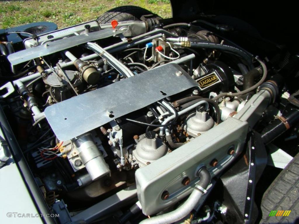 1974 Jaguar XKE Series III 5.3 Liter SOHC 24-Valve V12 Engine Photo #47268953