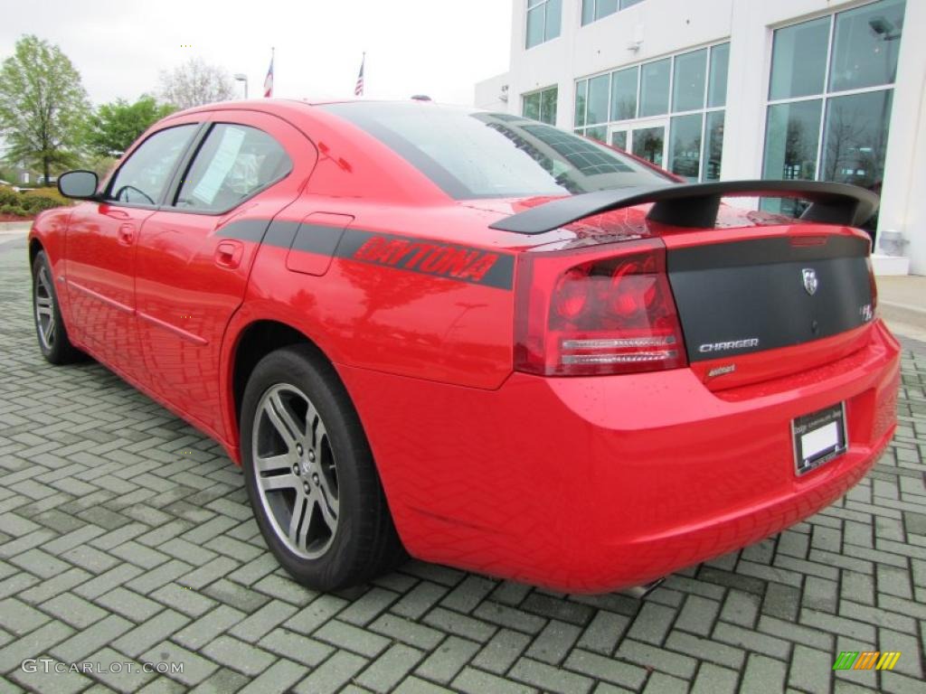 TorRed 2006 Dodge Charger R/T Daytona Exterior Photo #47269211