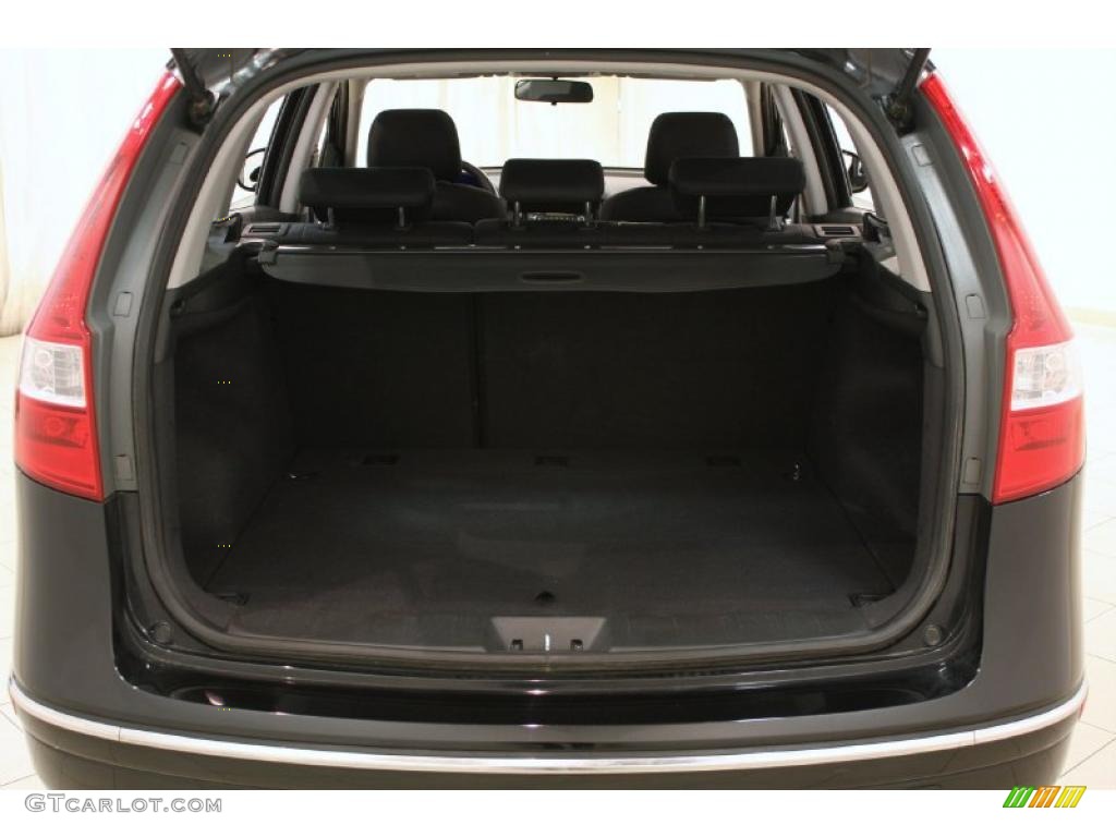 2009 Elantra Touring - Black Pearl / Black photo #17