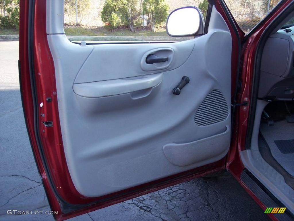 2002 Ford F150 XL SuperCab Door Panel Photos