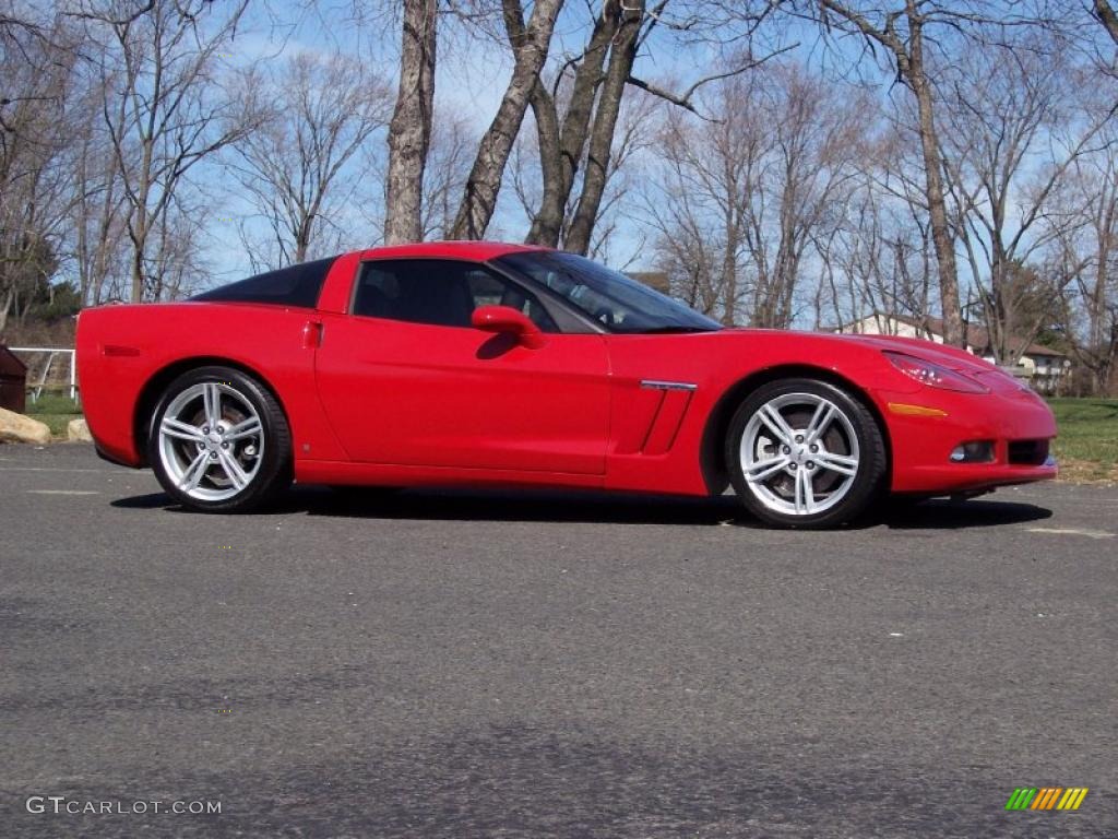 Victory Red 2008 Chevrolet Corvette Coupe Exterior Photo #47271512