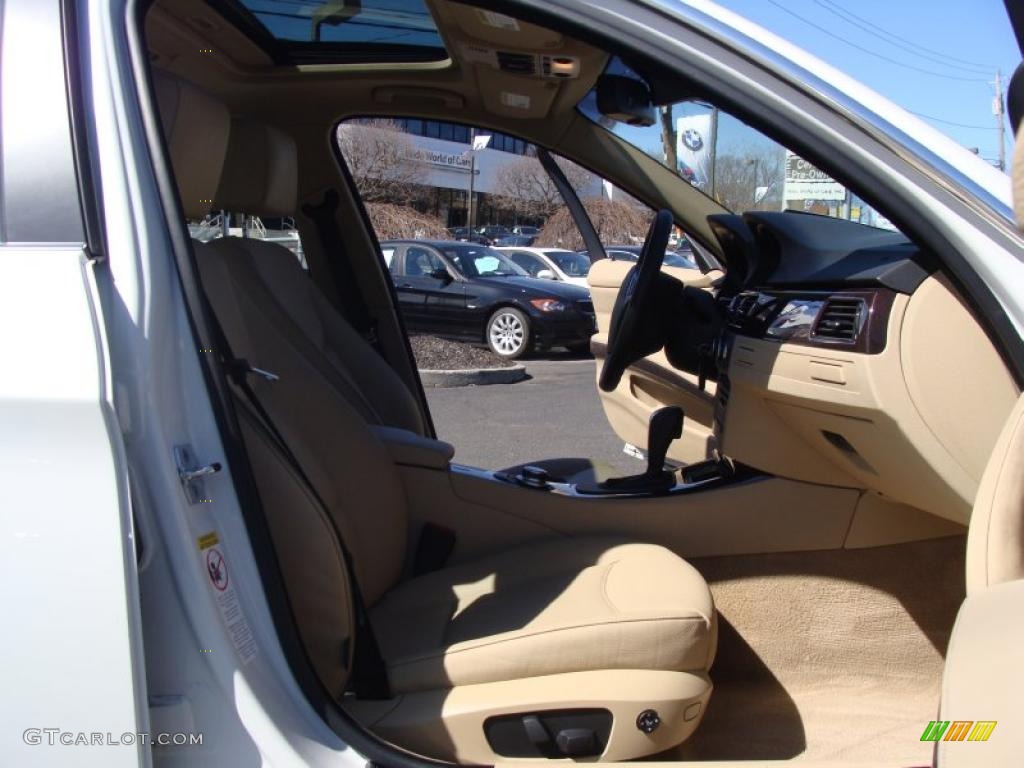 2008 3 Series 335xi Sedan - Alpine White / Beige photo #9