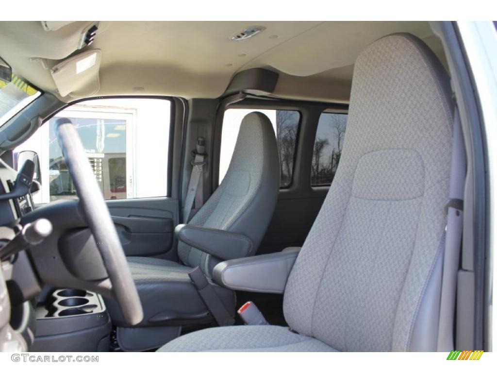 Medium Pewter Interior 2010 Chevrolet Express LS 3500 Passenger Van Photo #47272925