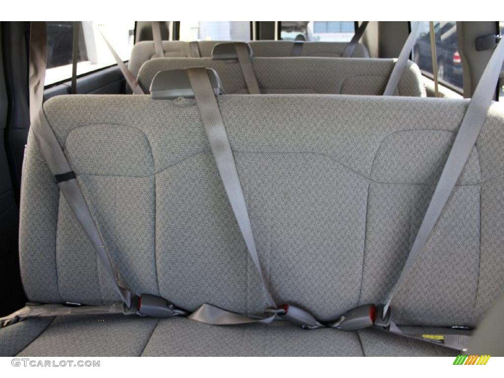 Medium Pewter Interior 2010 Chevrolet Express LS 3500 Passenger Van Photo #47273000
