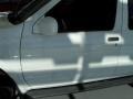 Aspen White Pearl Glow - Pathfinder LE Photo No. 4