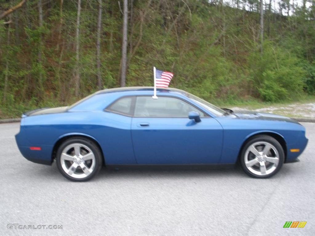 2009 Challenger R/T - Deep Water Blue Pearl Coat / Dark Slate Gray photo #2