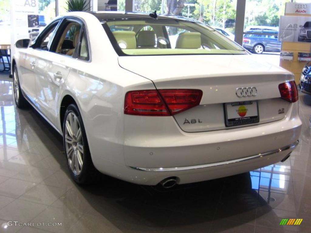 2011 A8 L 4.2 FSI quattro - Ibis White / Velvet Beige photo #2