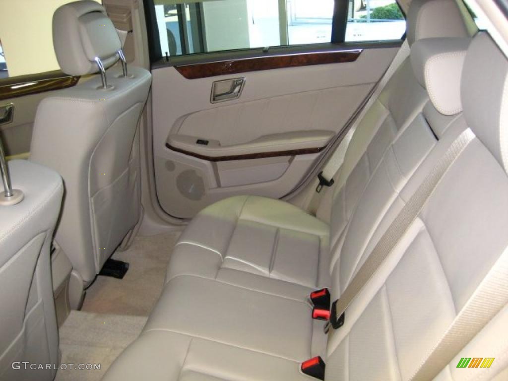 Almond/Mocha Interior 2011 Mercedes-Benz E 350 4Matic Wagon Photo #47275916